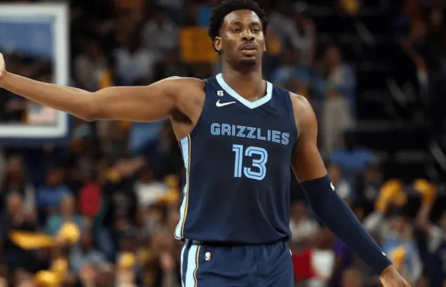 华体会-半场：灰熊65-60领先鹈鹕，小贾伦-杰克逊砍下20分7篮板